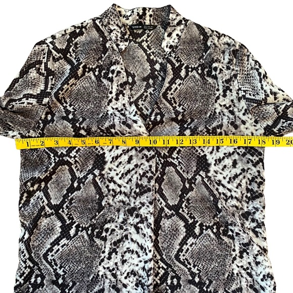 SHEIN | SNAKESKIN LONG SLEEVE TOP SZ S - Picture 11 of 16